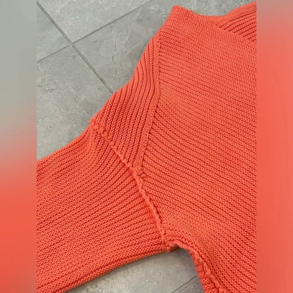 EUC Free People La Brea V-Neck Sweater Orange Size XS
